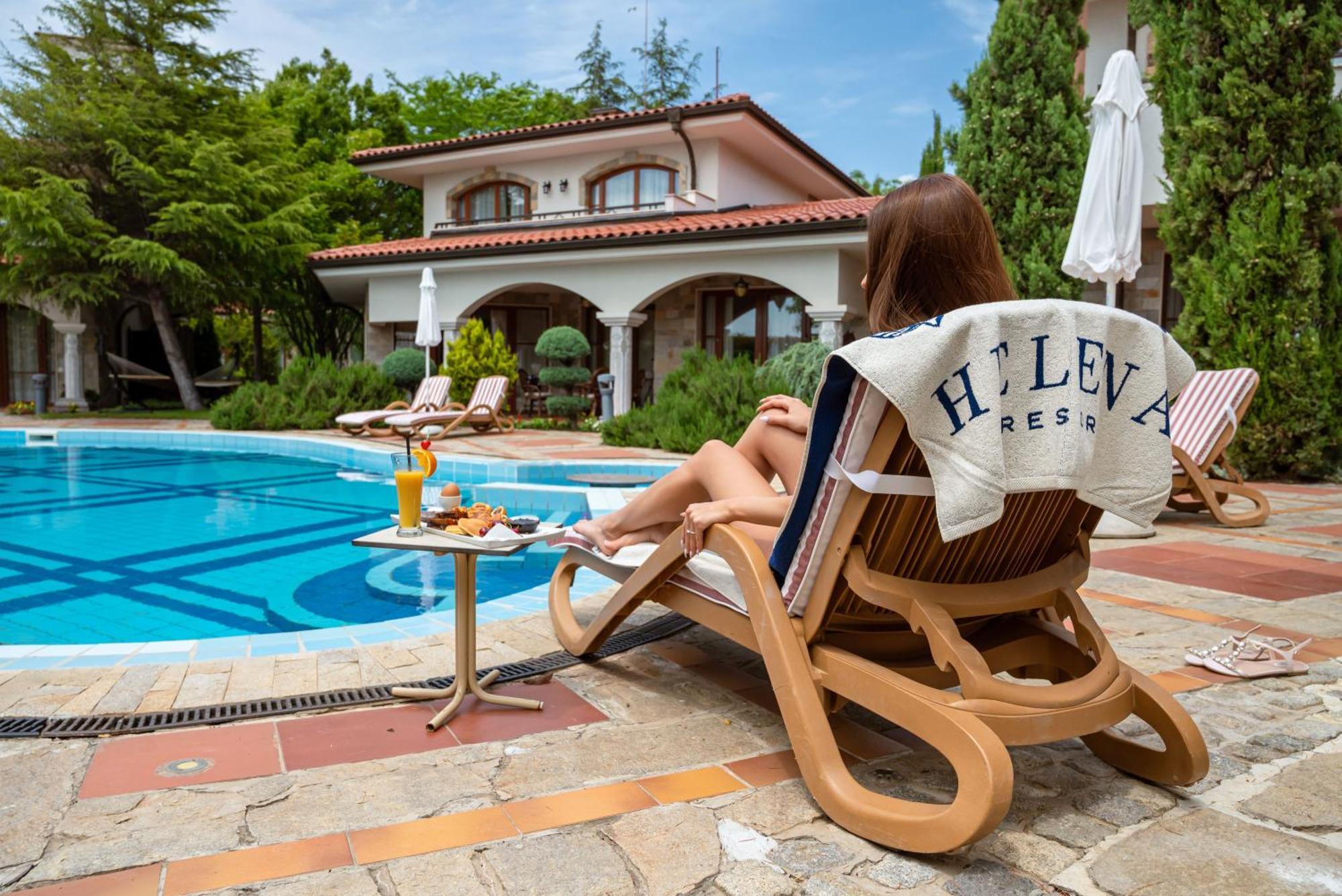 Helena Vip Villas And Suites Солнечный берег Экстерьер фото