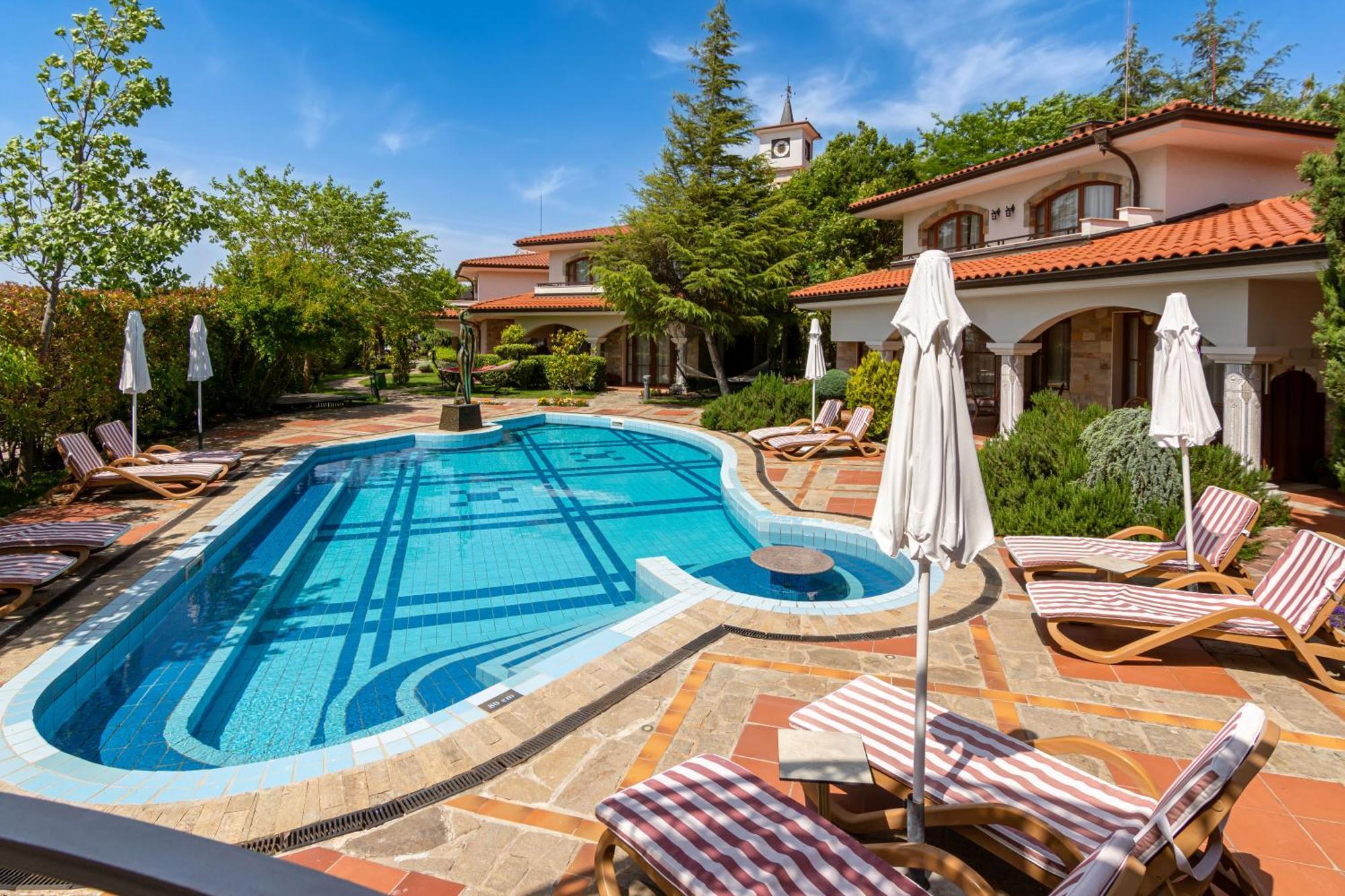 Helena Vip Villas And Suites Солнечный берег Экстерьер фото