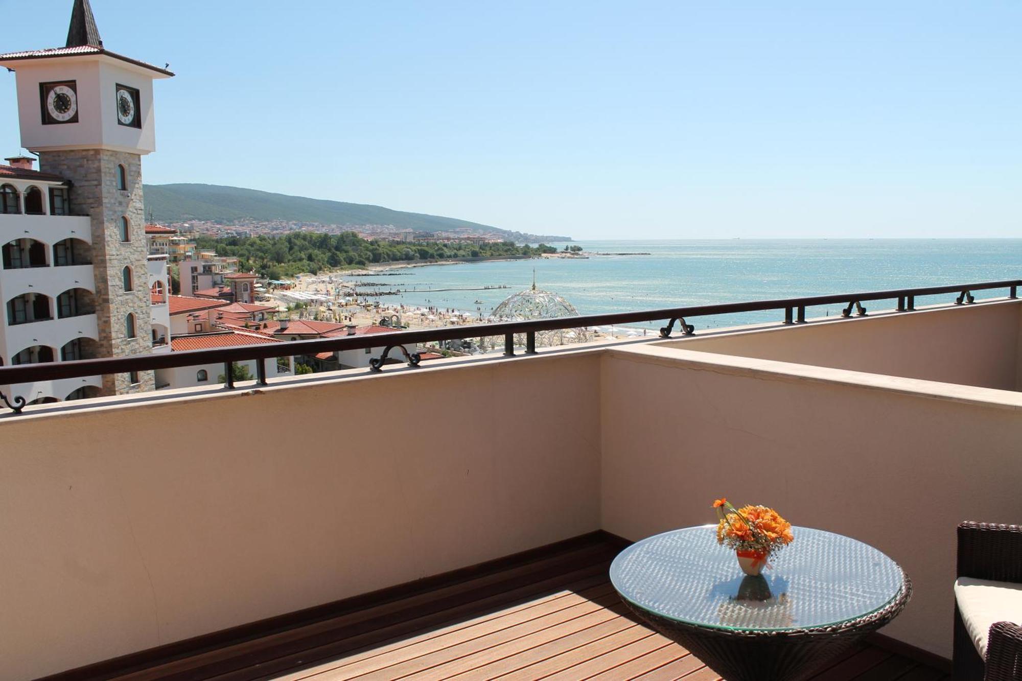 Helena Vip Villas And Suites Солнечный берег Экстерьер фото