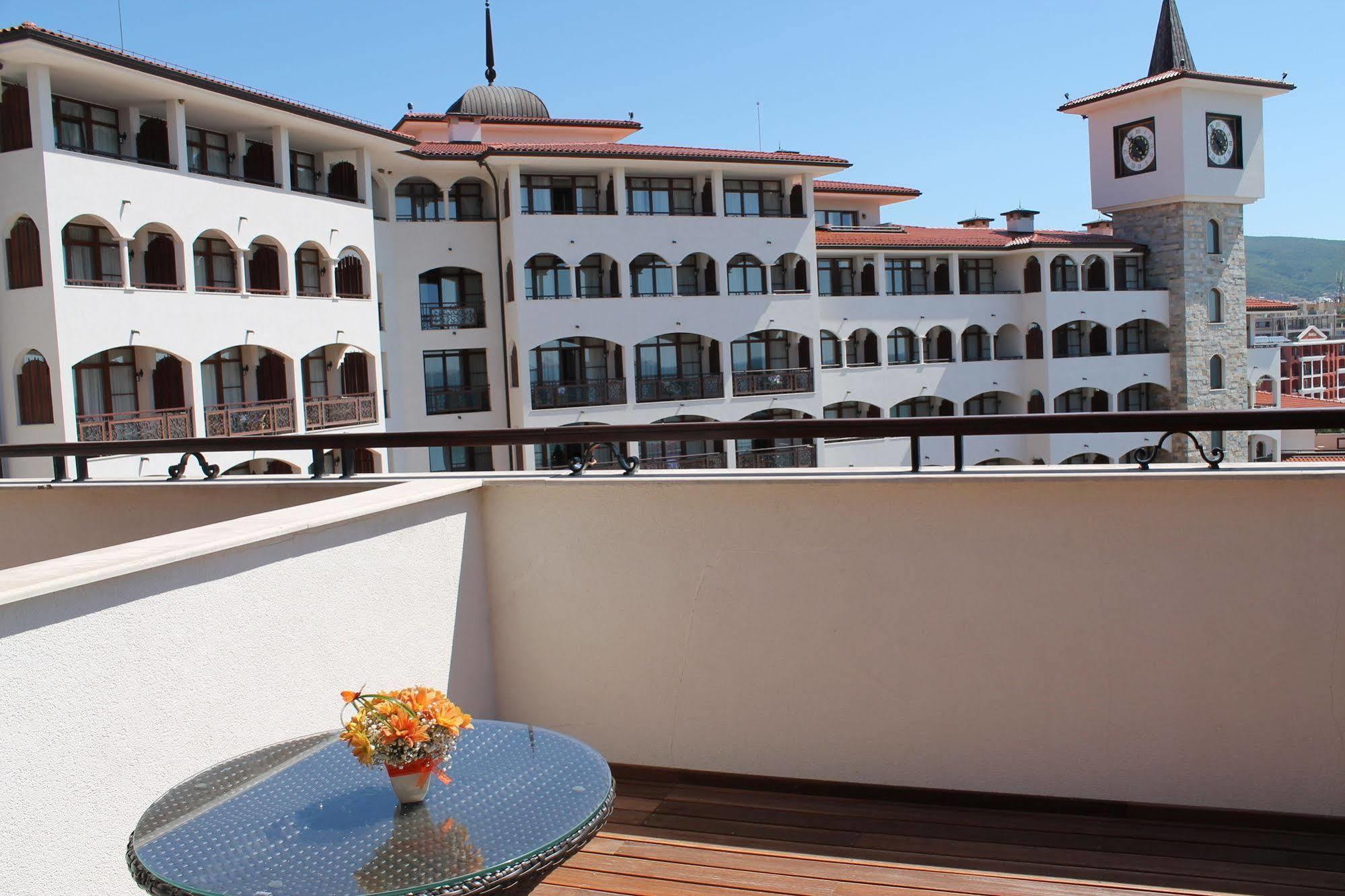 Helena Vip Villas And Suites Солнечный берег Экстерьер фото
