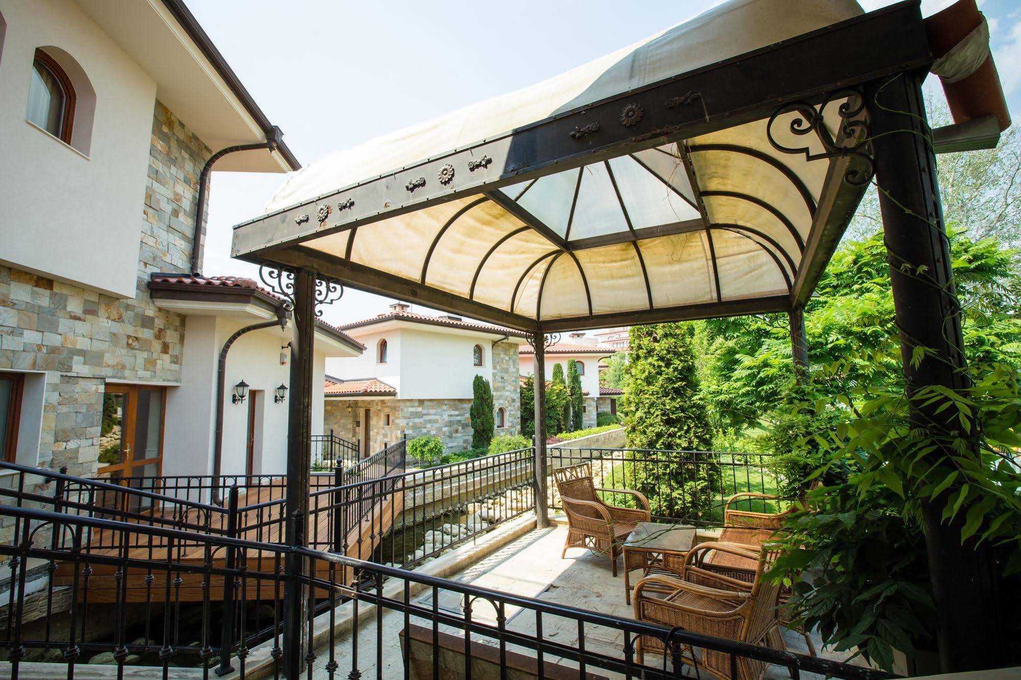 Helena Vip Villas And Suites Солнечный берег Экстерьер фото
